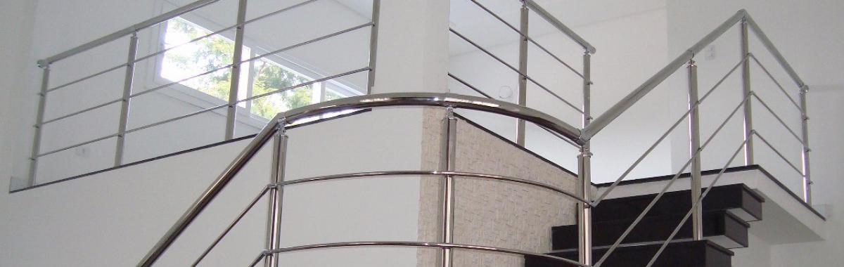 PROTEÇÃO PARA ESCADA PROTEÇÃO PARA ESCADA