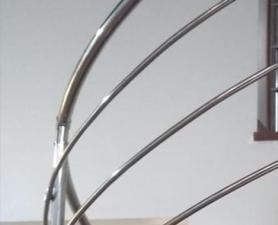 ESCADA CARACOL DE INOX
