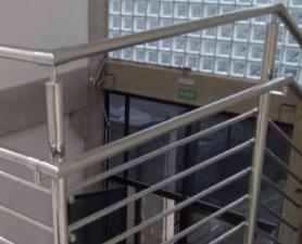 GUARDA CORPO DE AÇO INOX ZONA LESTE